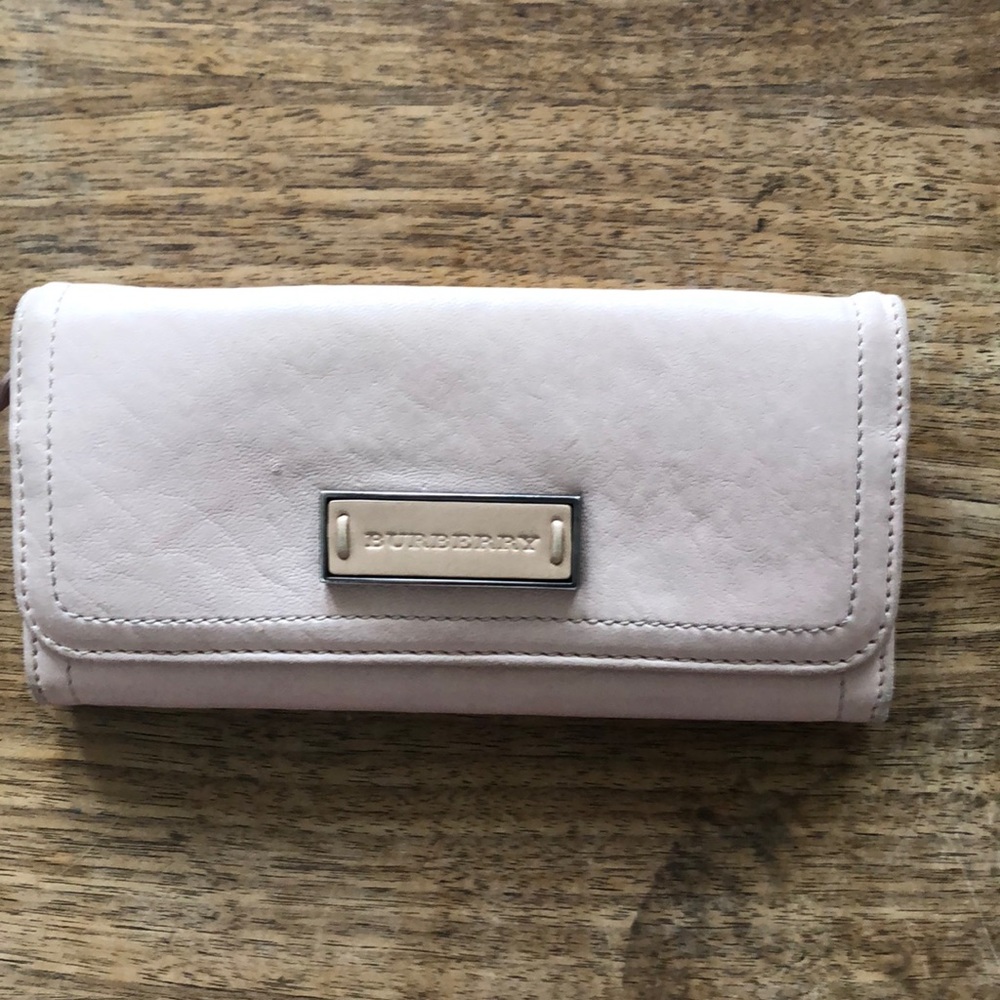 Pink Burberry wallet only used once or twice!
